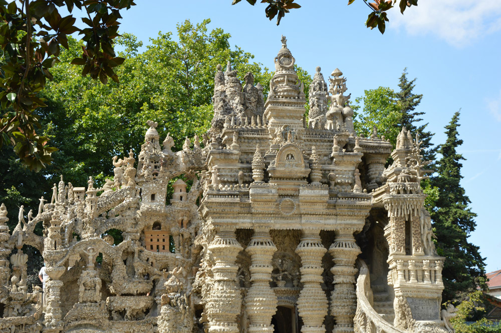 Palais du facteur Cheval